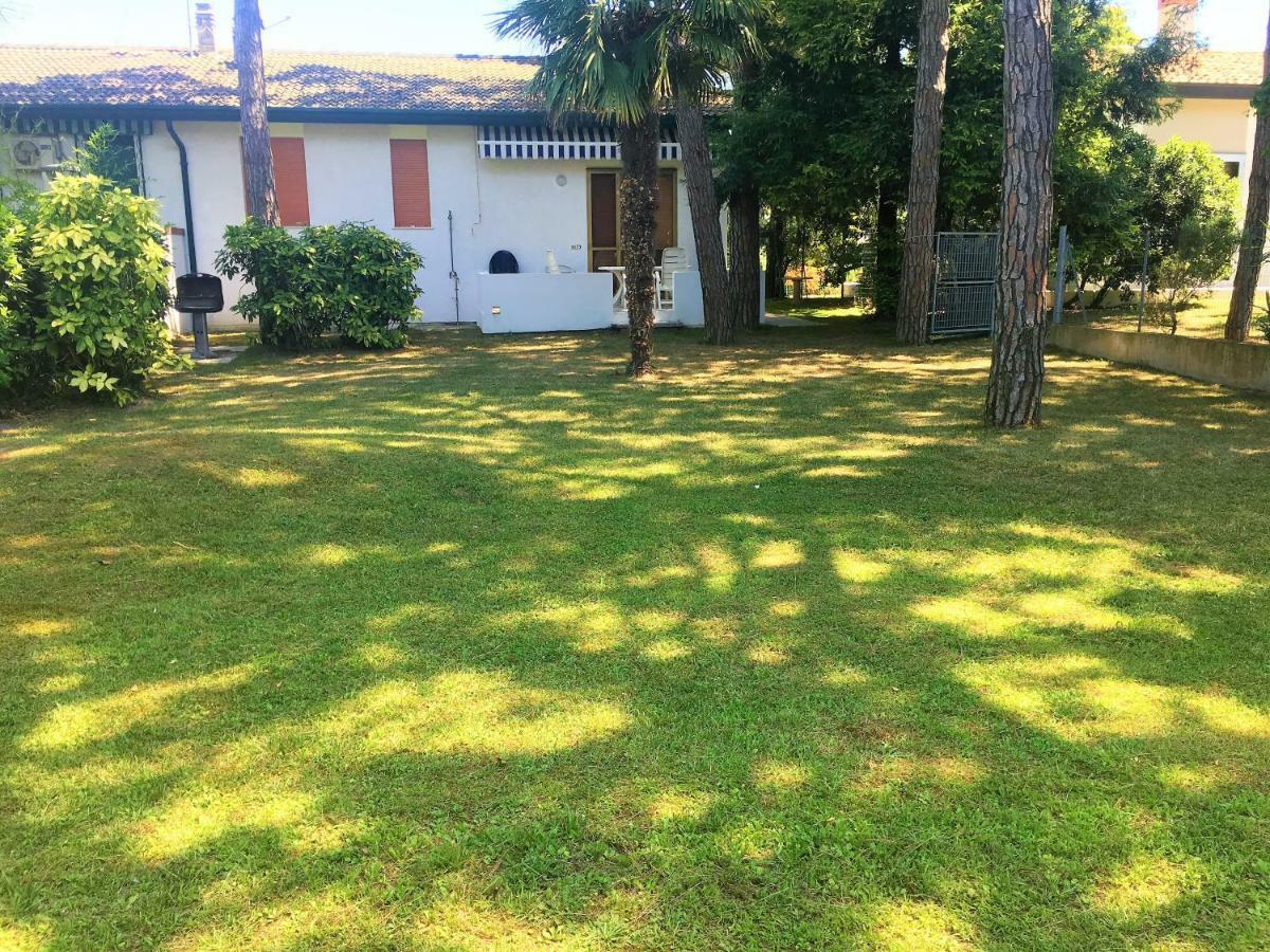 Villa Vittoria Bibione Buitenkant foto